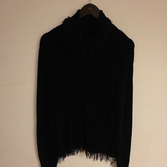 Sweater - Picture 1 of 3